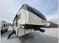 Used 2020 CrossRoads RV Volante 270BH image