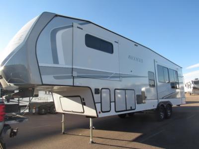 Fifth Wheels for Sale in Colorado | Windish RV Center