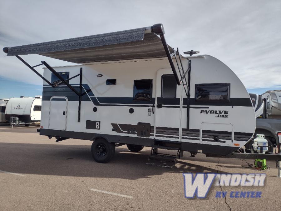 RV listing image