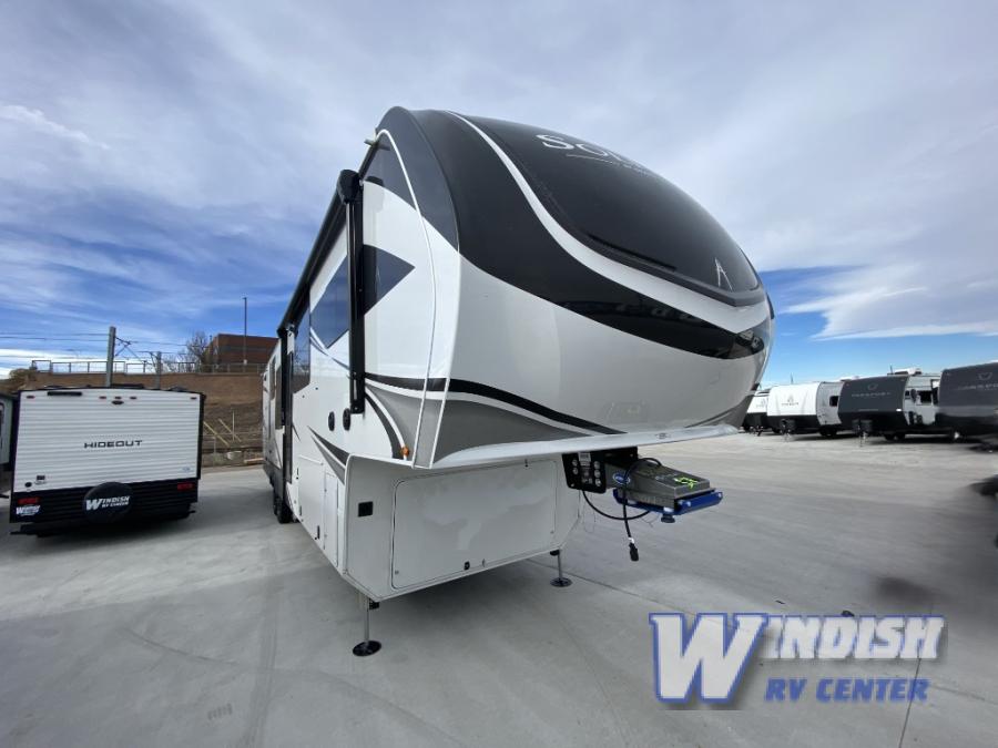 RV listing image