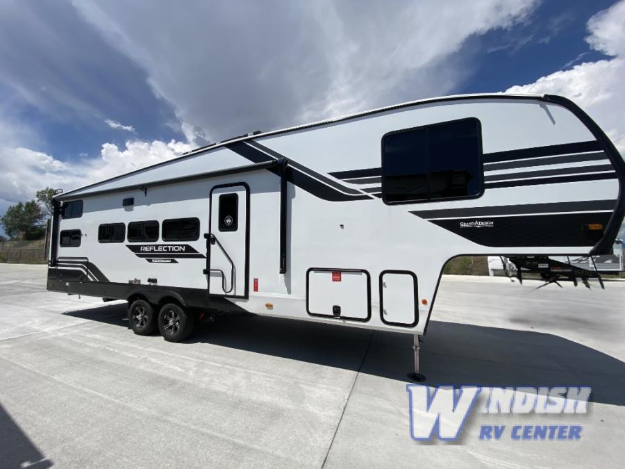 RV listing image