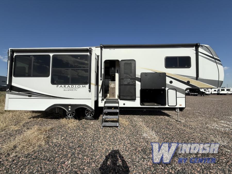 RV listing image