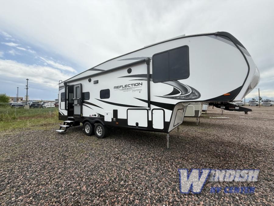 RV listing image