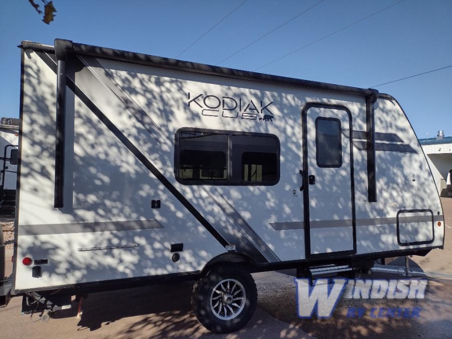 RV listing image
