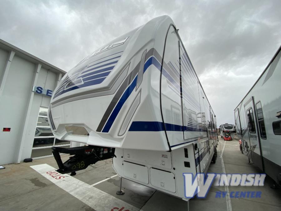 RV listing image
