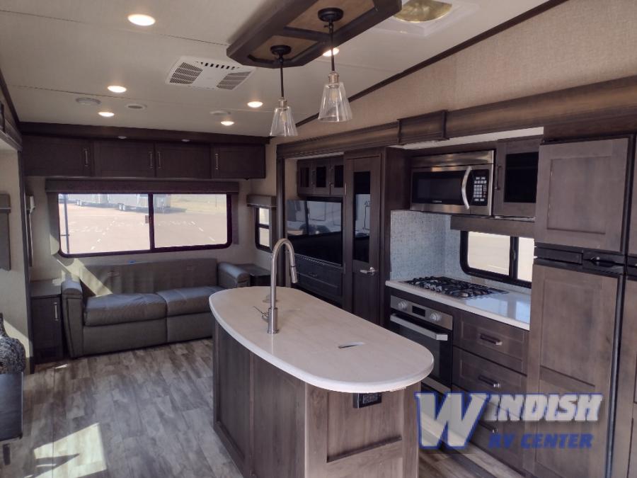 RV listing image