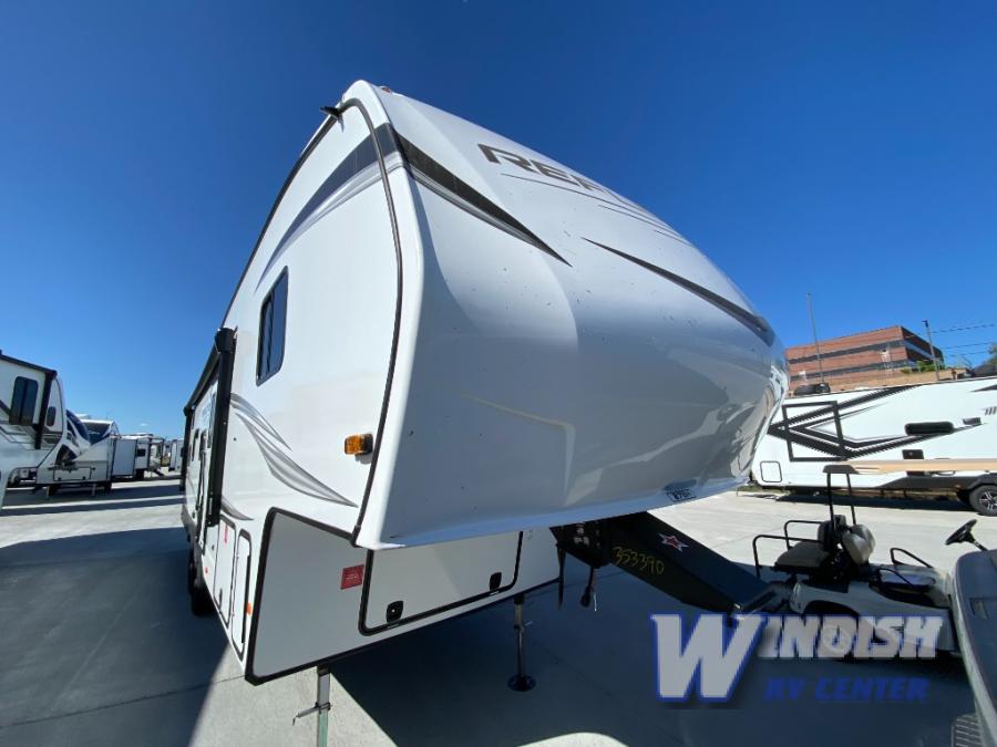 RV listing image