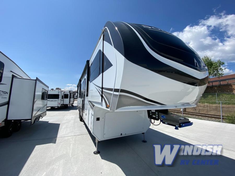 RV listing image