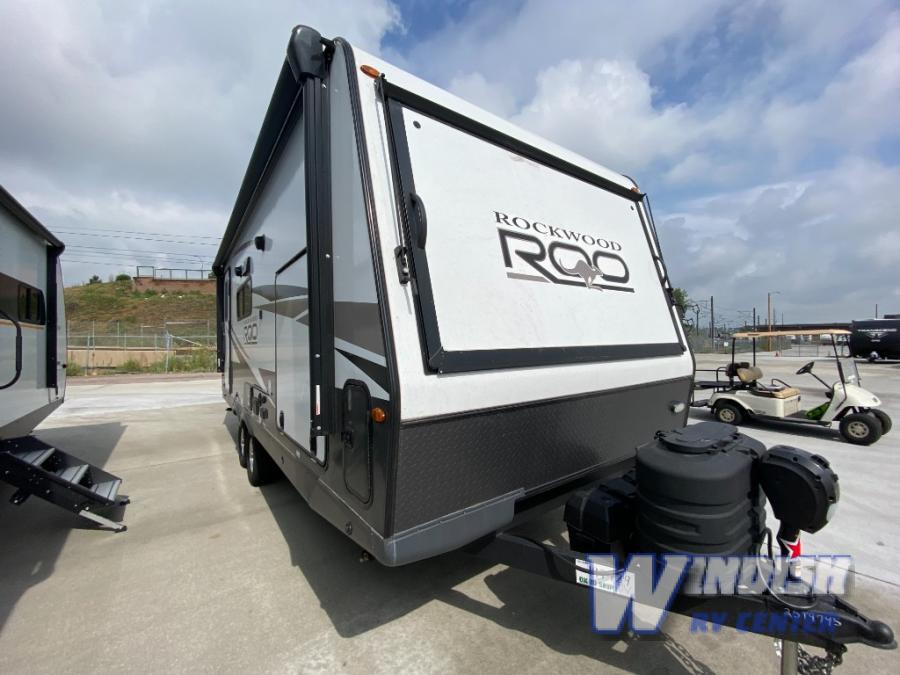 RV listing image