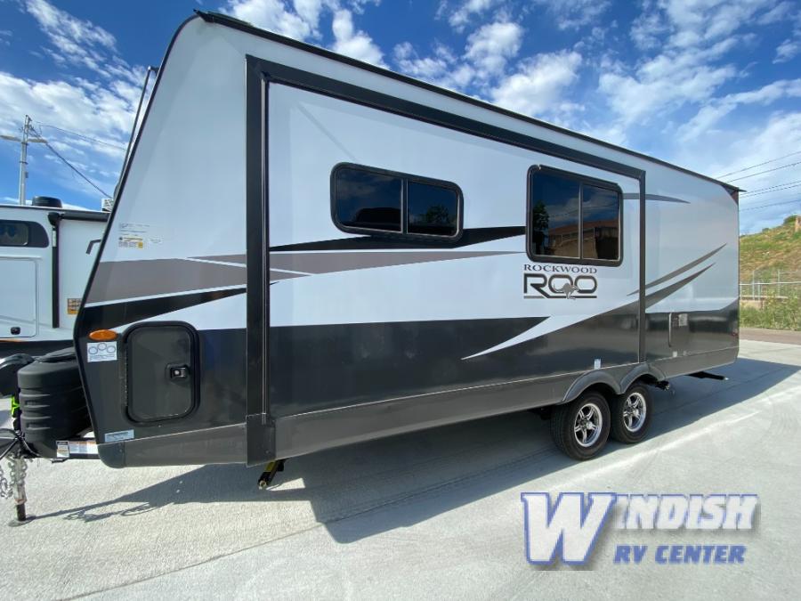 RV listing image