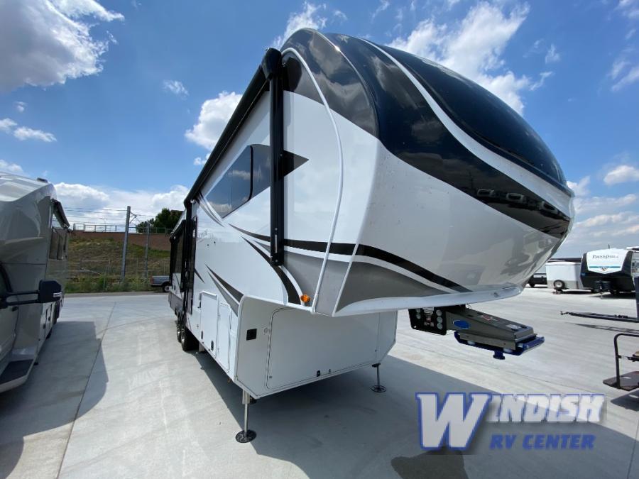 RV listing image