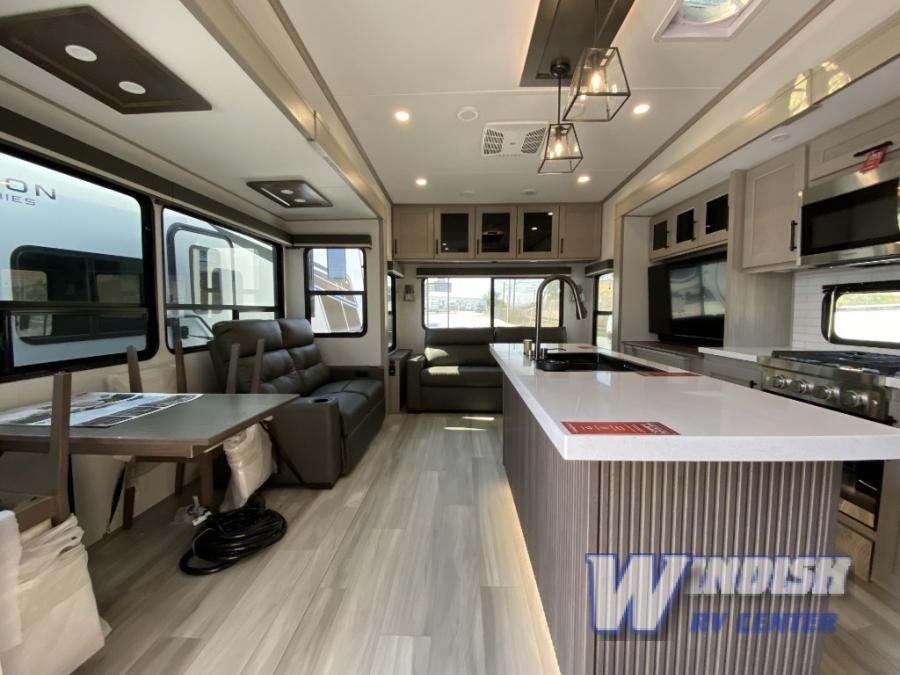 RV listing image