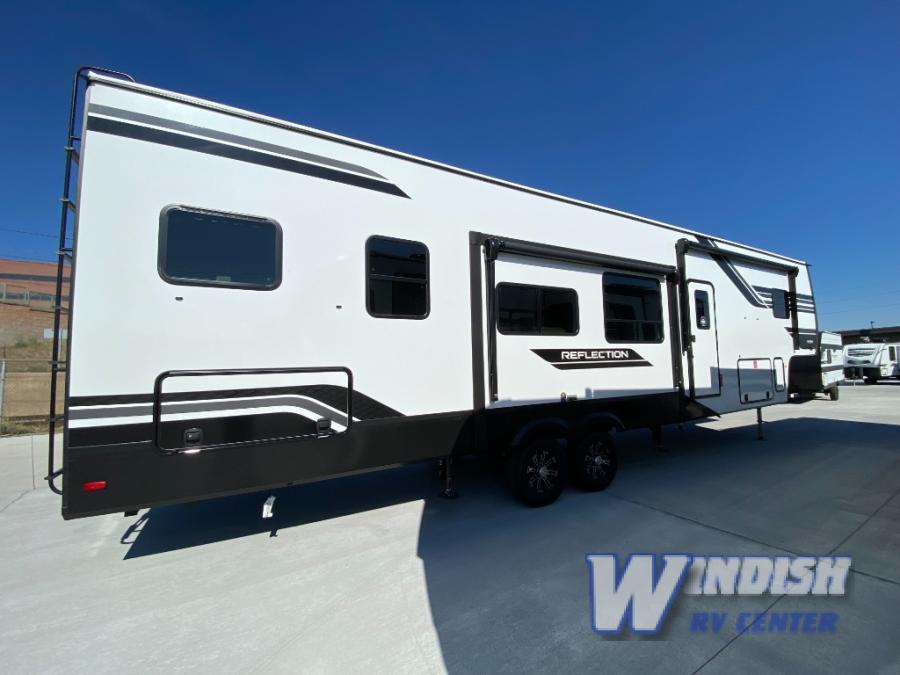 RV listing image