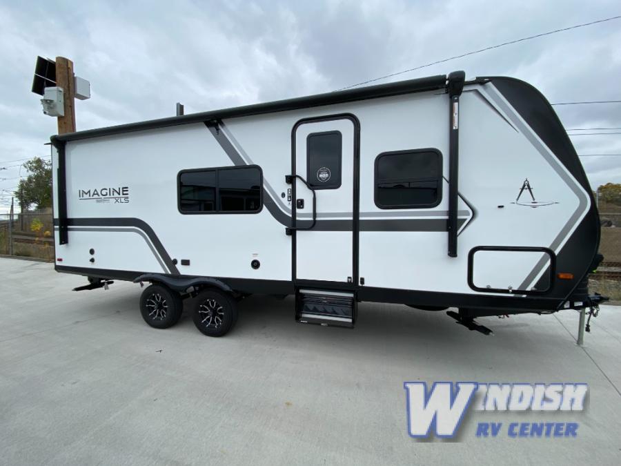 RV listing image