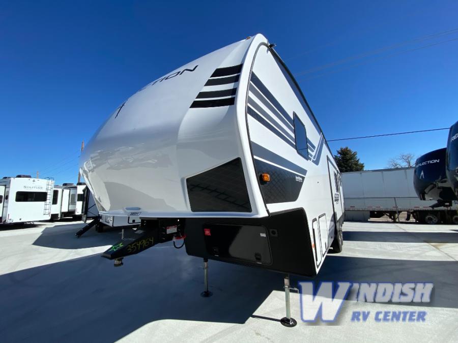 RV listing image