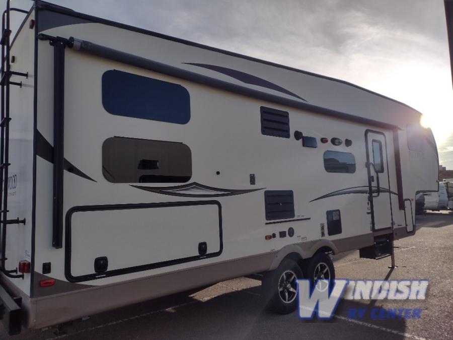 RV listing image