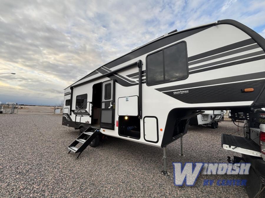 RV listing image