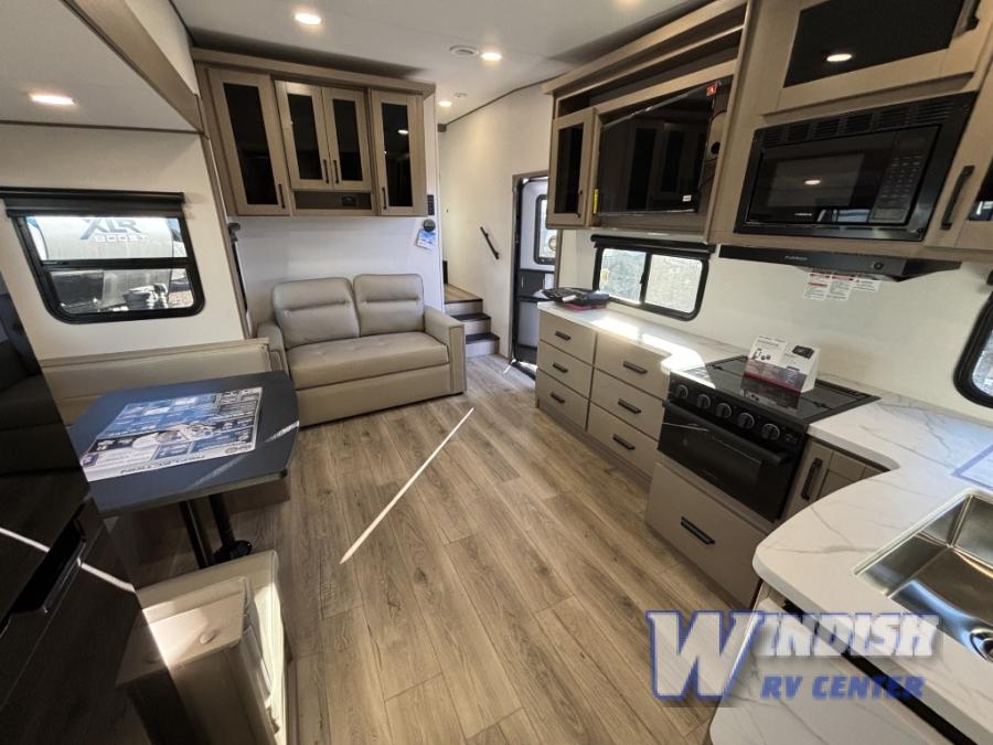 RV listing image