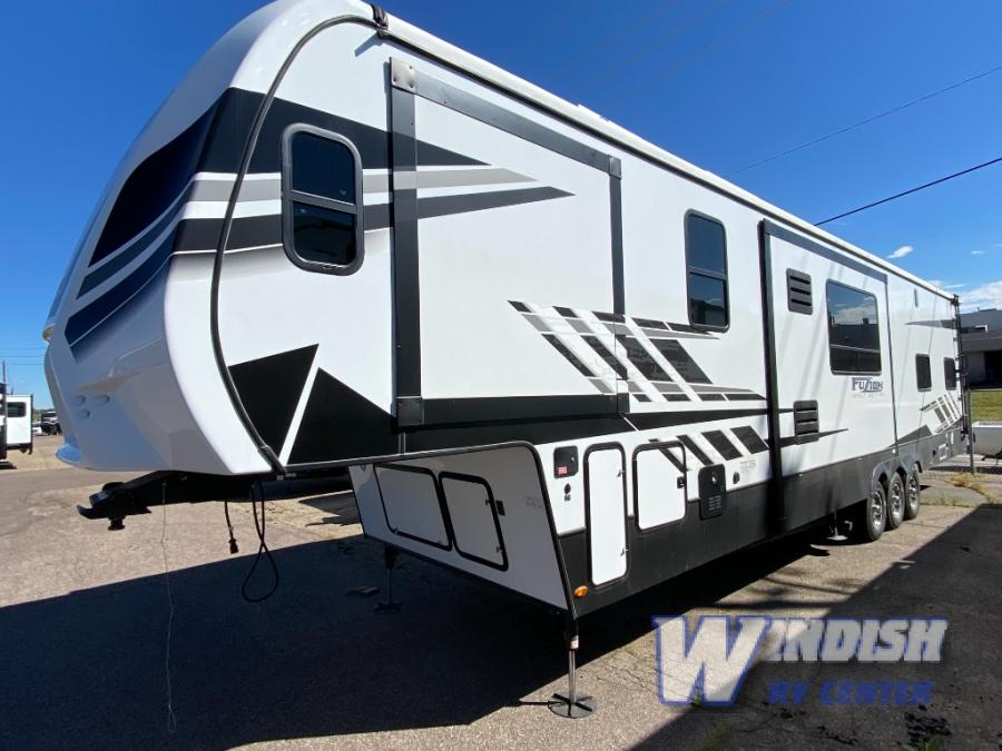 New 2022 Keystone RV Fuzion Impact Edition 415 Toy Hauler Fifth Wheel ...