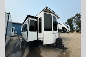 New 2025 Forest River RV Salem Grand Villa 42FLDL Photo