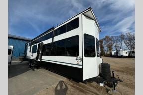 New 2025 Forest River RV Salem Grand Villa 42VERANDA Photo