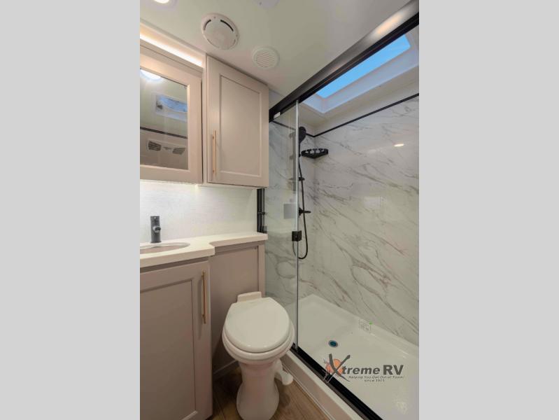 その他 U5  paradiso Parasound A52+ Five-Channel Power Amplifier