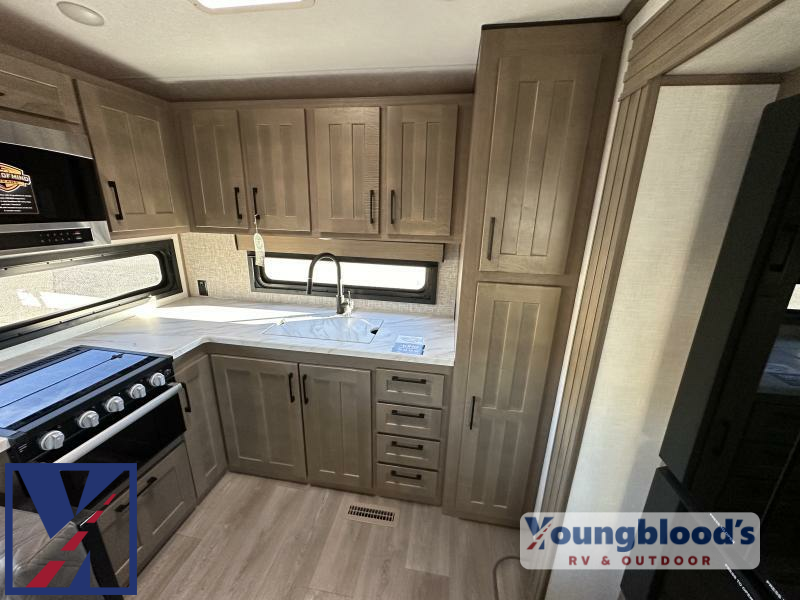 New 2025 KZ Durango 232 MLD Fifth Wheel at Youngblood's RV