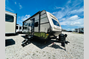 New 2026 Forest River RV No Boundaries NB20.3 Beast Mode Photo